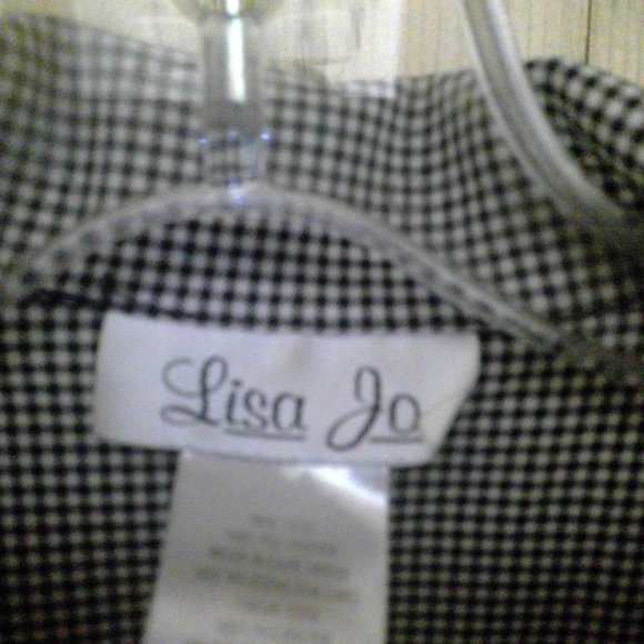 Lisa Jo Women's Black & White Checkered Fitted Sleeveless Top 11/12 - Picture 3 of 11